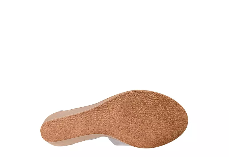 Journee Collection Womens Kedzie Wedge Sandal - Grey 9 Journee Collection Womens Kedzie Wedge Sandal - Grey - Image 7